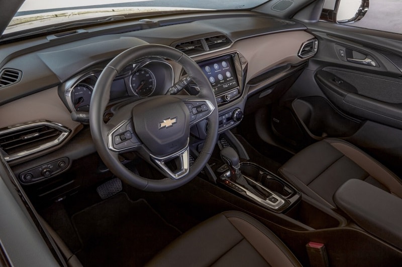 Interior view of the 2021 Chevrolet Trailblazer RS AWD