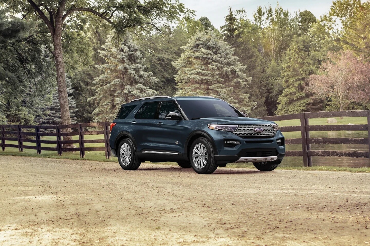 Ford Explorer.jpg