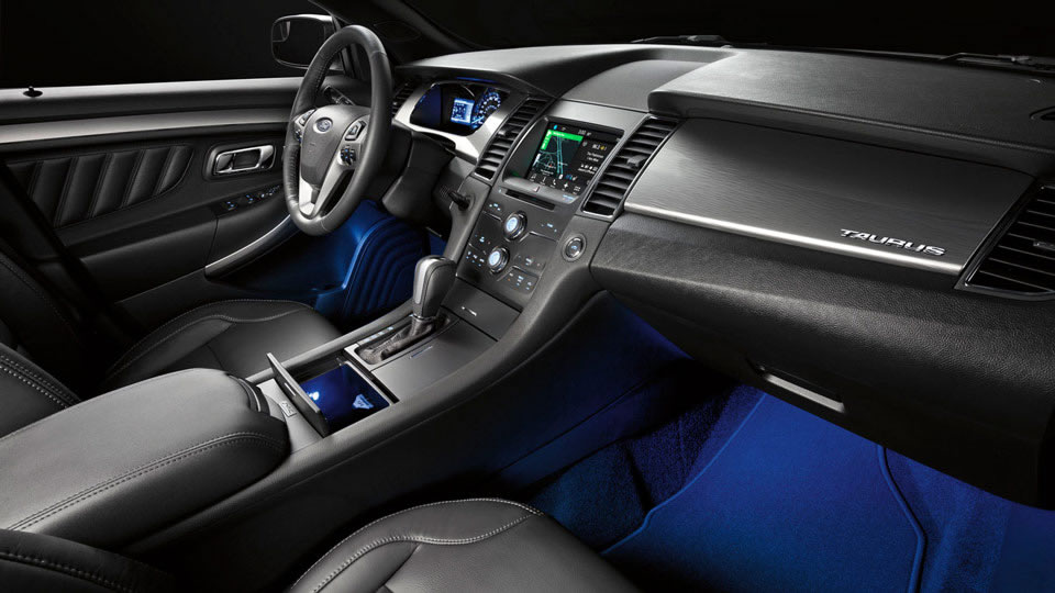 mfg 2016 ford taurus - C.jpg