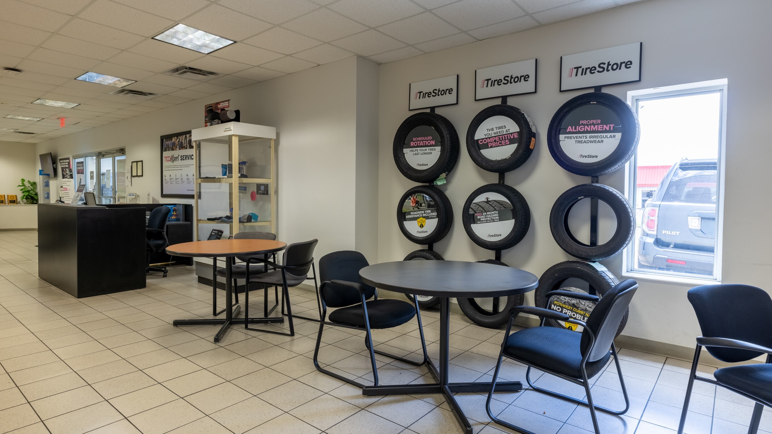 AutoNation Honda Covington Pike is your Memphis, TN home for all your Honda financing, purchasing, and service needs Interior view of AutoNation Honda Covington Pike during the day