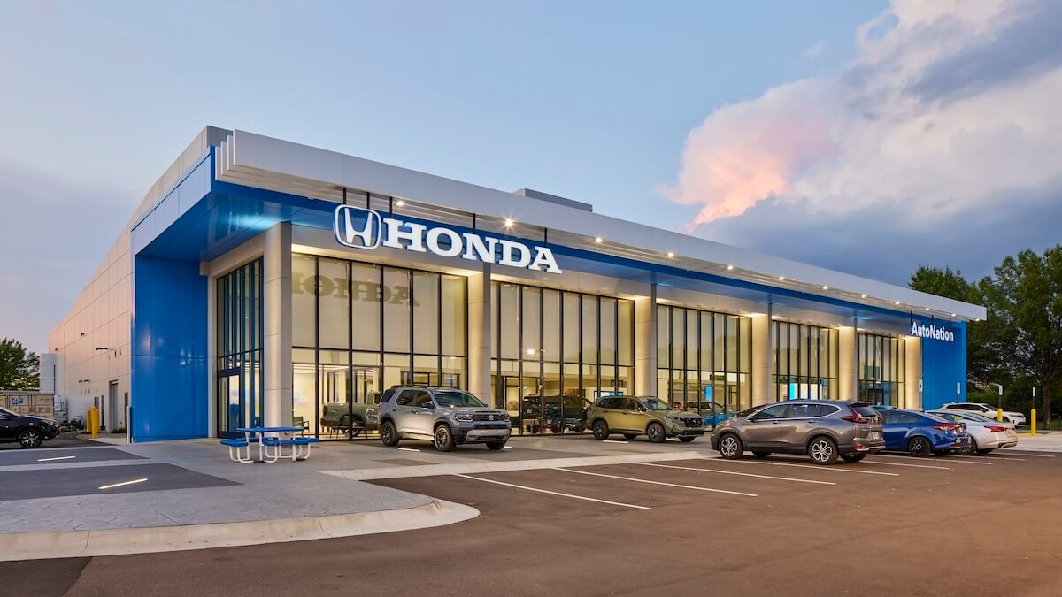 AutoNation Honda West Knoxville exterior view
