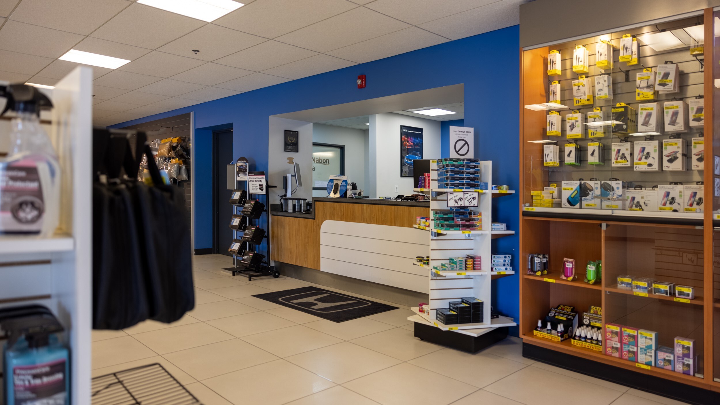 AutoNation Honda Renton offers Honda sales, service, and parts in Renton Exterior view of AutoNation Honda Renton
