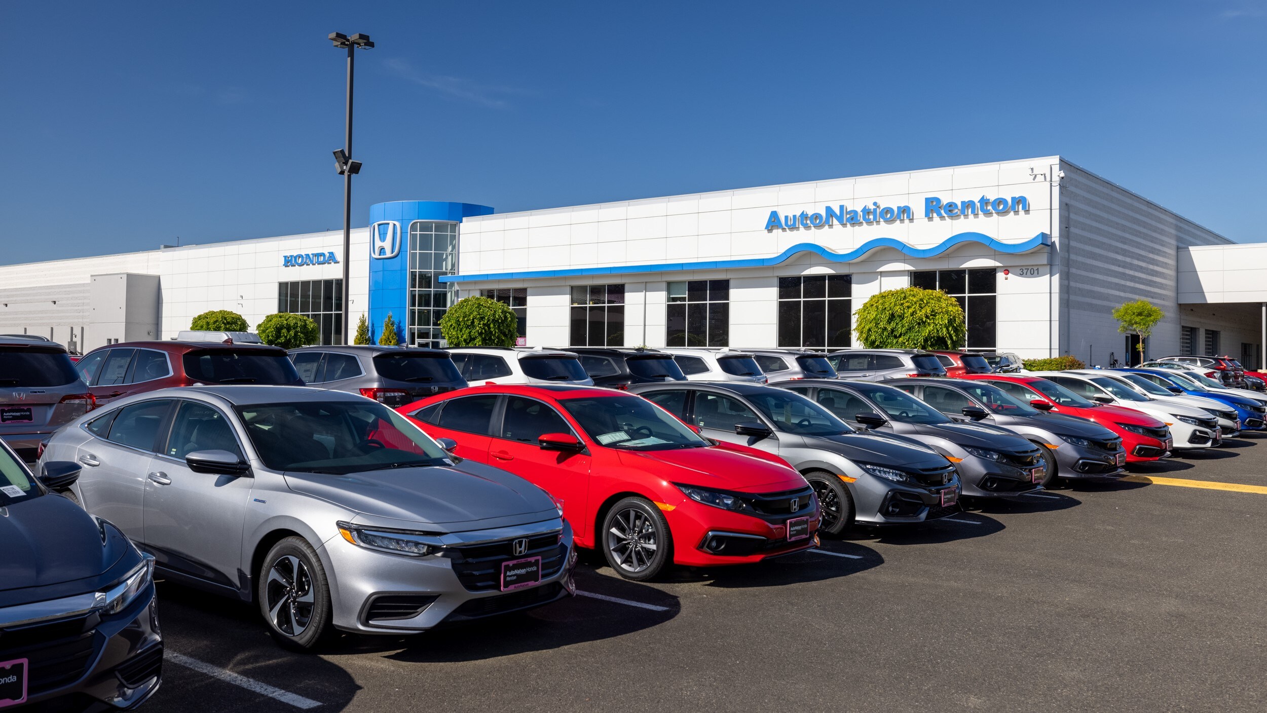 AutoNation Honda Renton offers Honda sales, service, and parts in Renton Exterior view of AutoNation Honda Renton