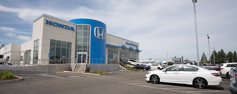 Lincoln Area Honda Dealership Exterior view of AutoNation Honda Roseville serving Lincoln