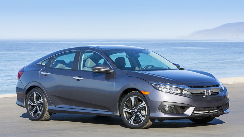 17_Civic_Sedan_17.jpg
