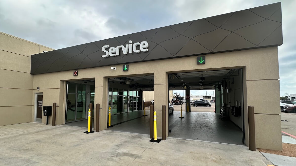AutoNation Hyundai Corpus Christi Service Center entrance