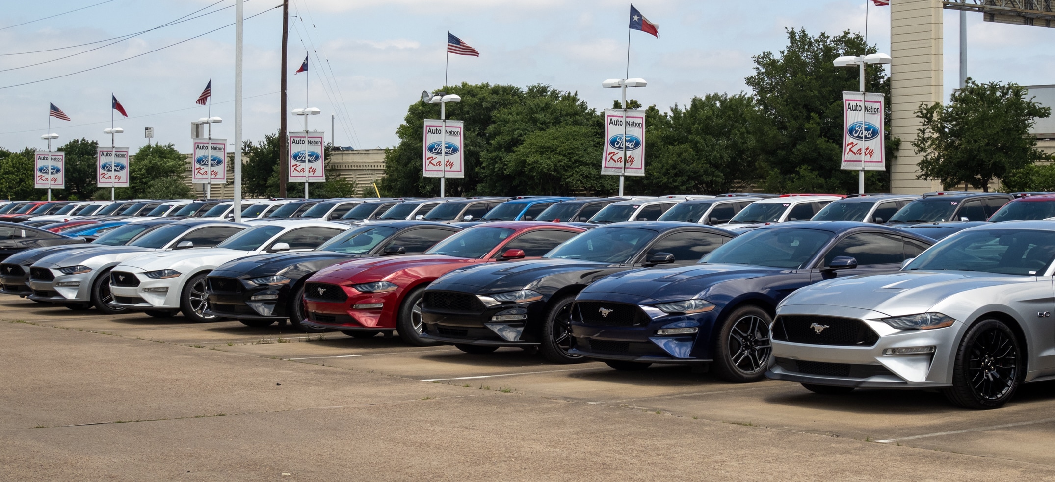 AutoNation Ford Katy Exterior view of AutoNation Ford Katy