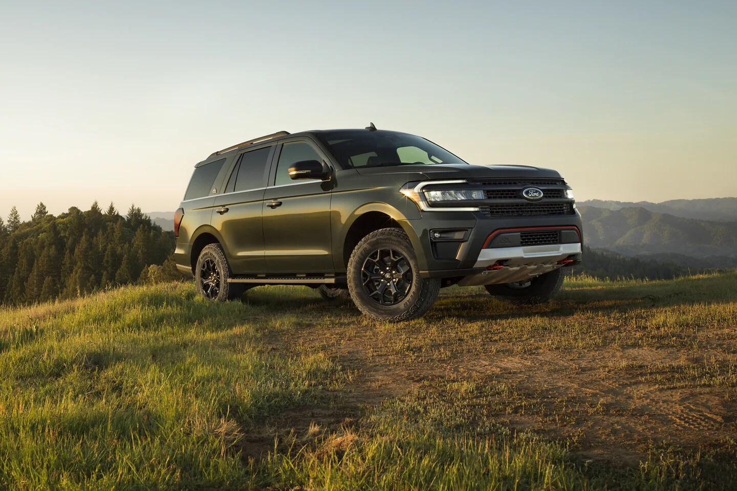 Ford Expedition.jpg