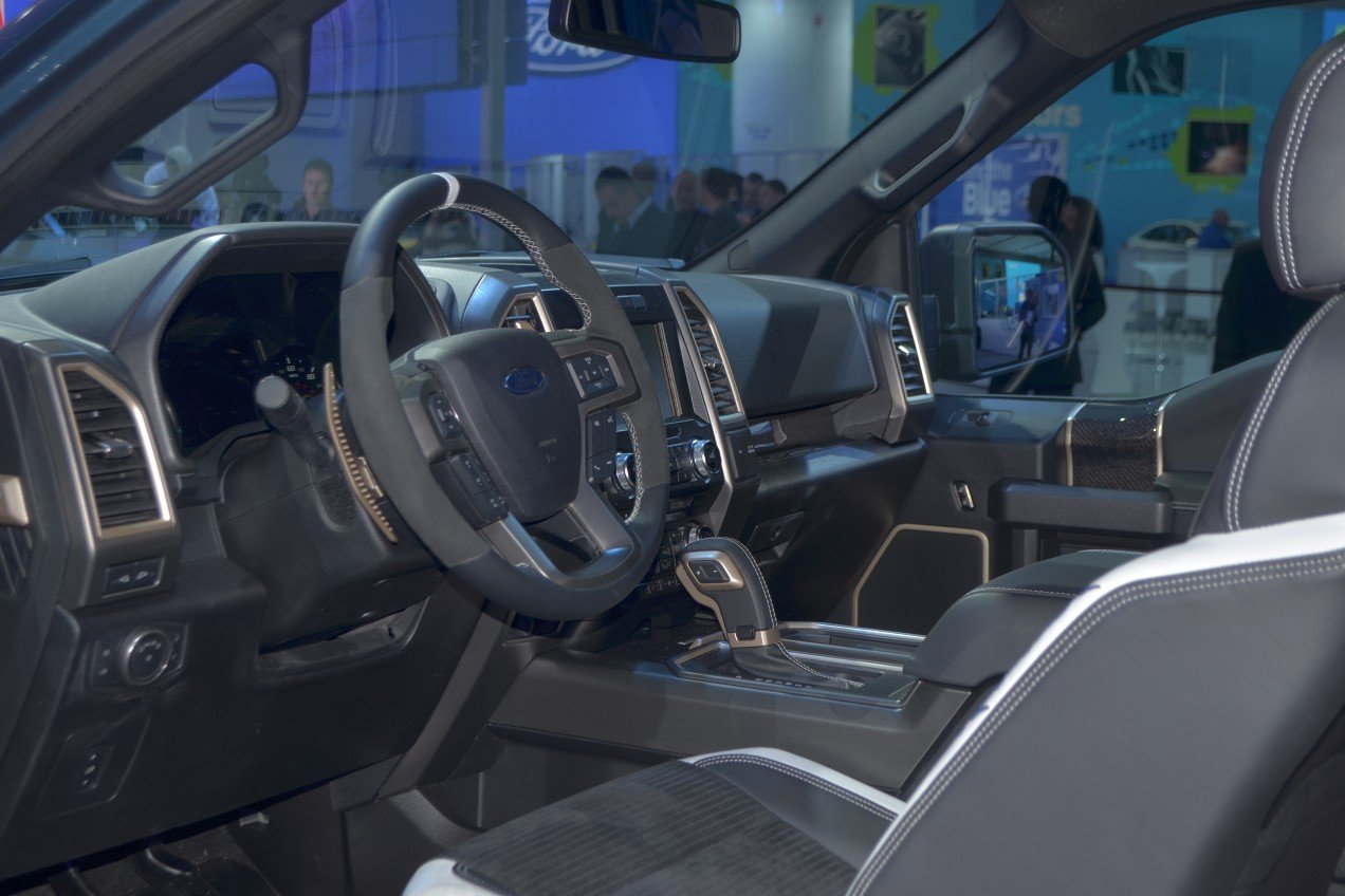 raptorinterior.jpg