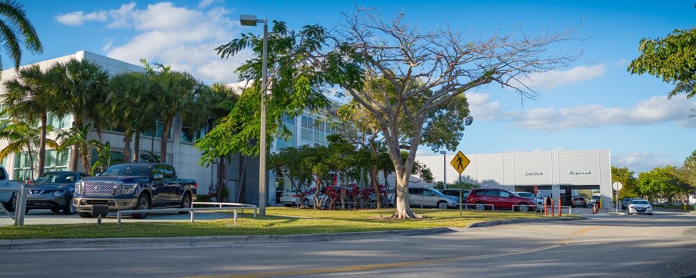Miami Nissan Dealership View of AutoNation Nissan Kendall in the Miami area