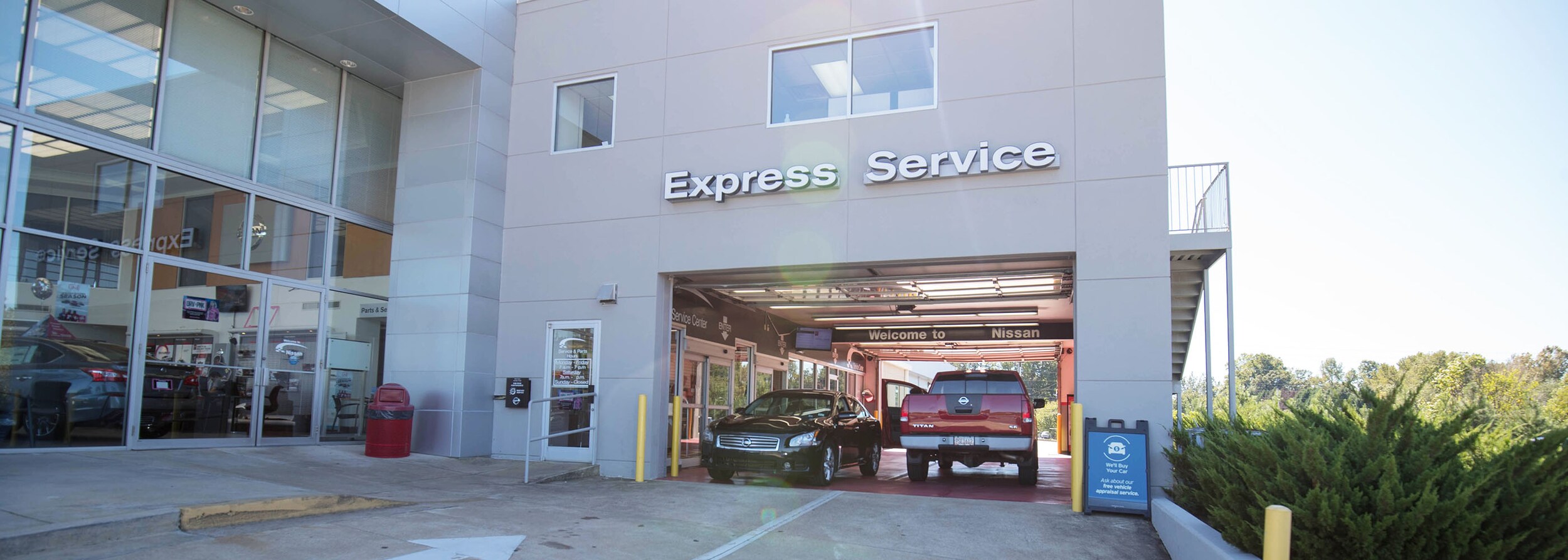 AutoNation Nissan Thornton Road Service Center