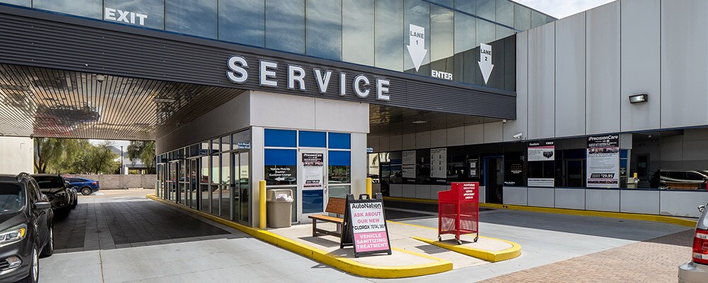 Ford Service Center near Phoenix Exterior of AutoNation Ford Scottsdale service center