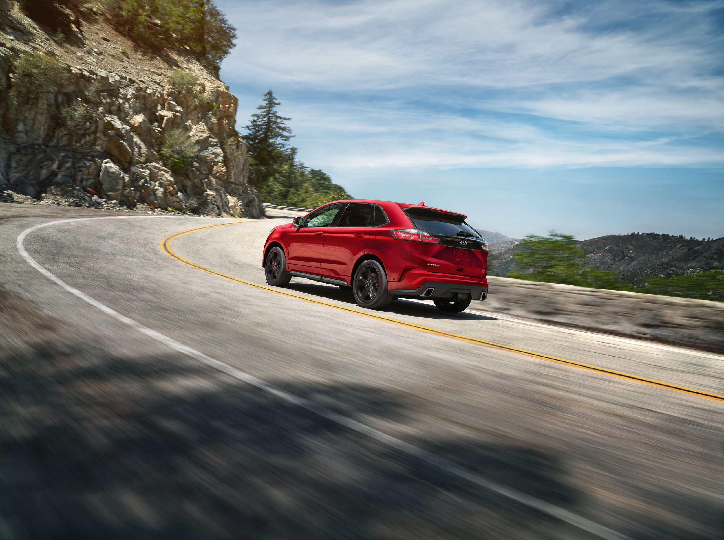 Ford Edge ST.jpg