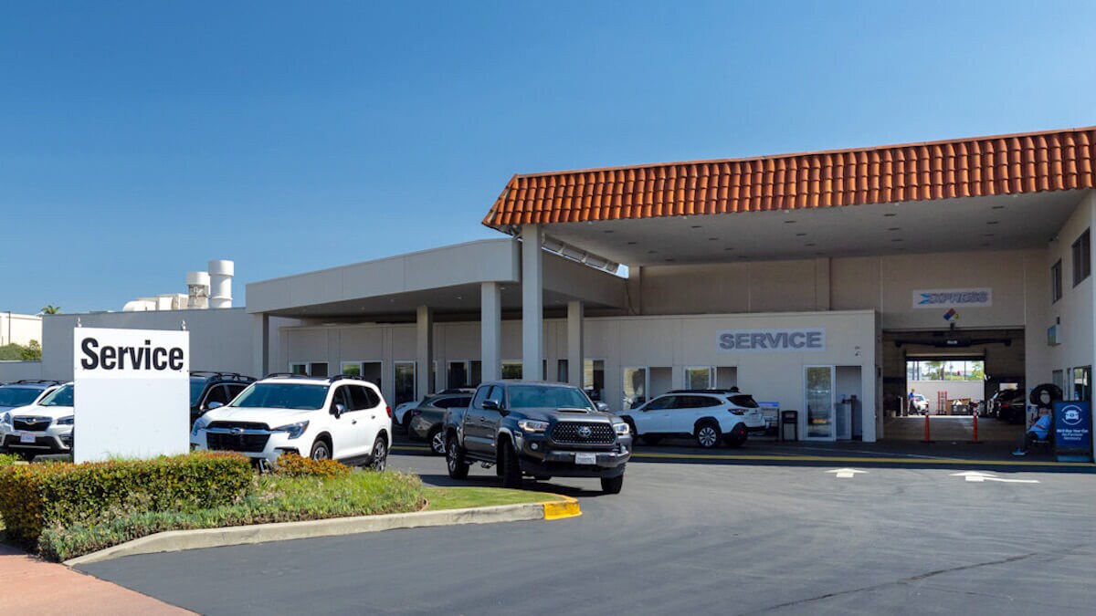 AutoNation Subaru Carlsbad Service Center entrance