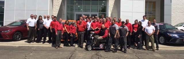AN Toyota Libertyville 4 - Group photo (1).jpg