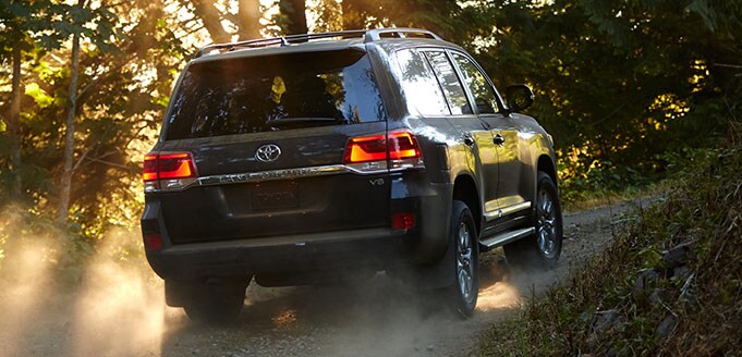 2016 Toyota Land Cruiser
