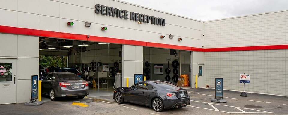 AutoNation Toyota Thornton Road Service Center Exterior view of AutoNation Toyota Thornton Road Service Center