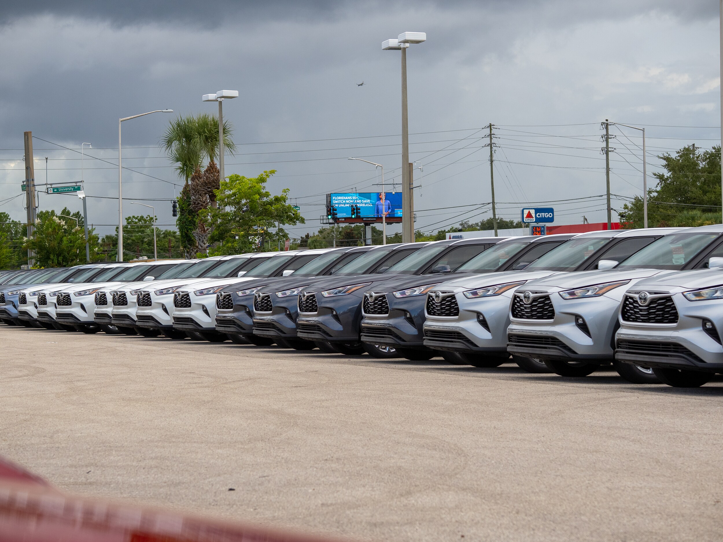 Hours & Directions to AutoNation Toyota Winter Park row of cars at AutoNation Toyota Winter Park