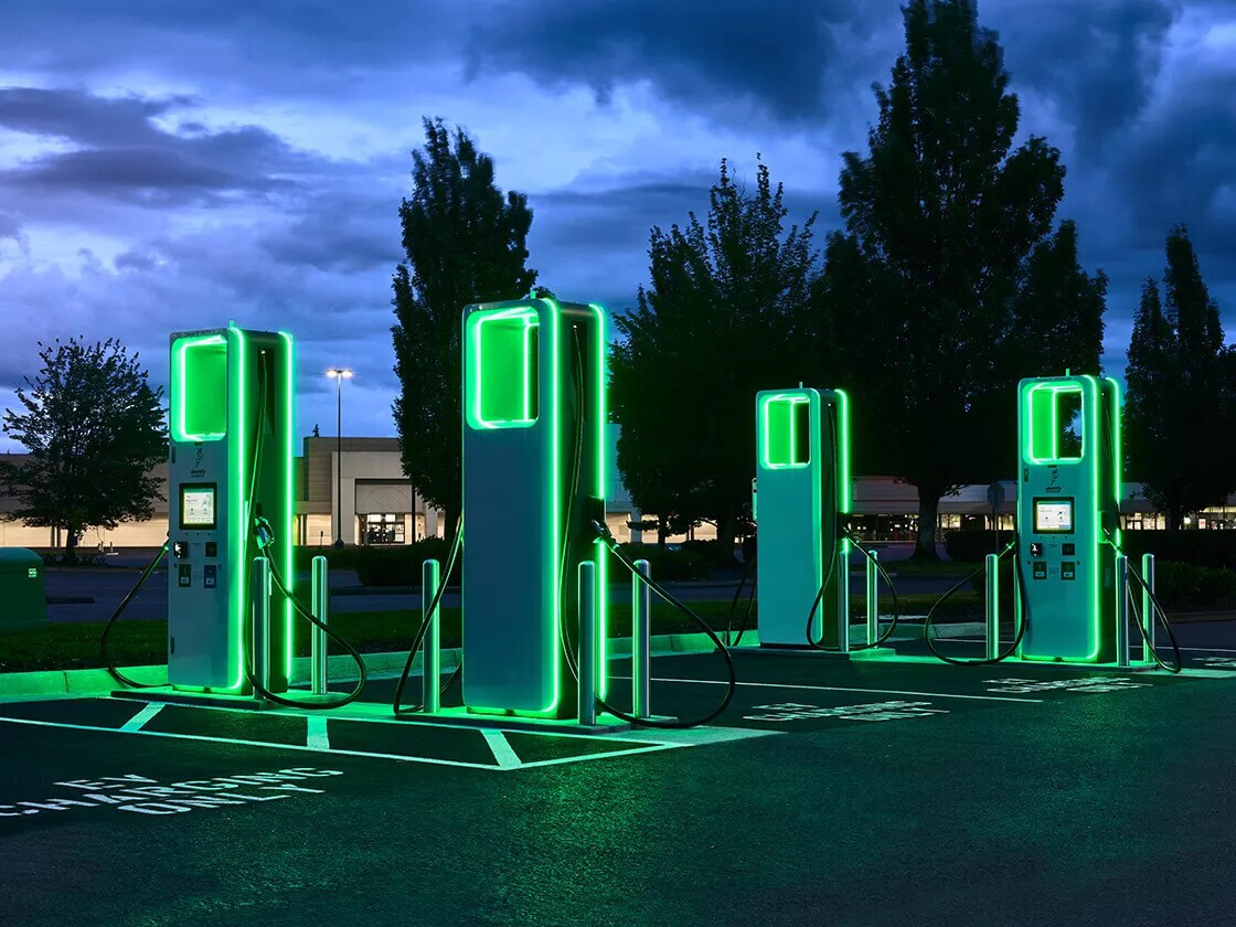 VW ID.4 charging infrastructure