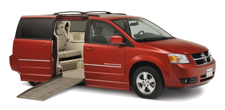 Handicap Accessible Dodge Grand Caravan at AutoWorld Big Stone Gap 11.jpg