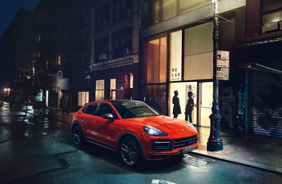 2021-Porsche-CayenneCoupe-Base-Coupe-L02.jpeg