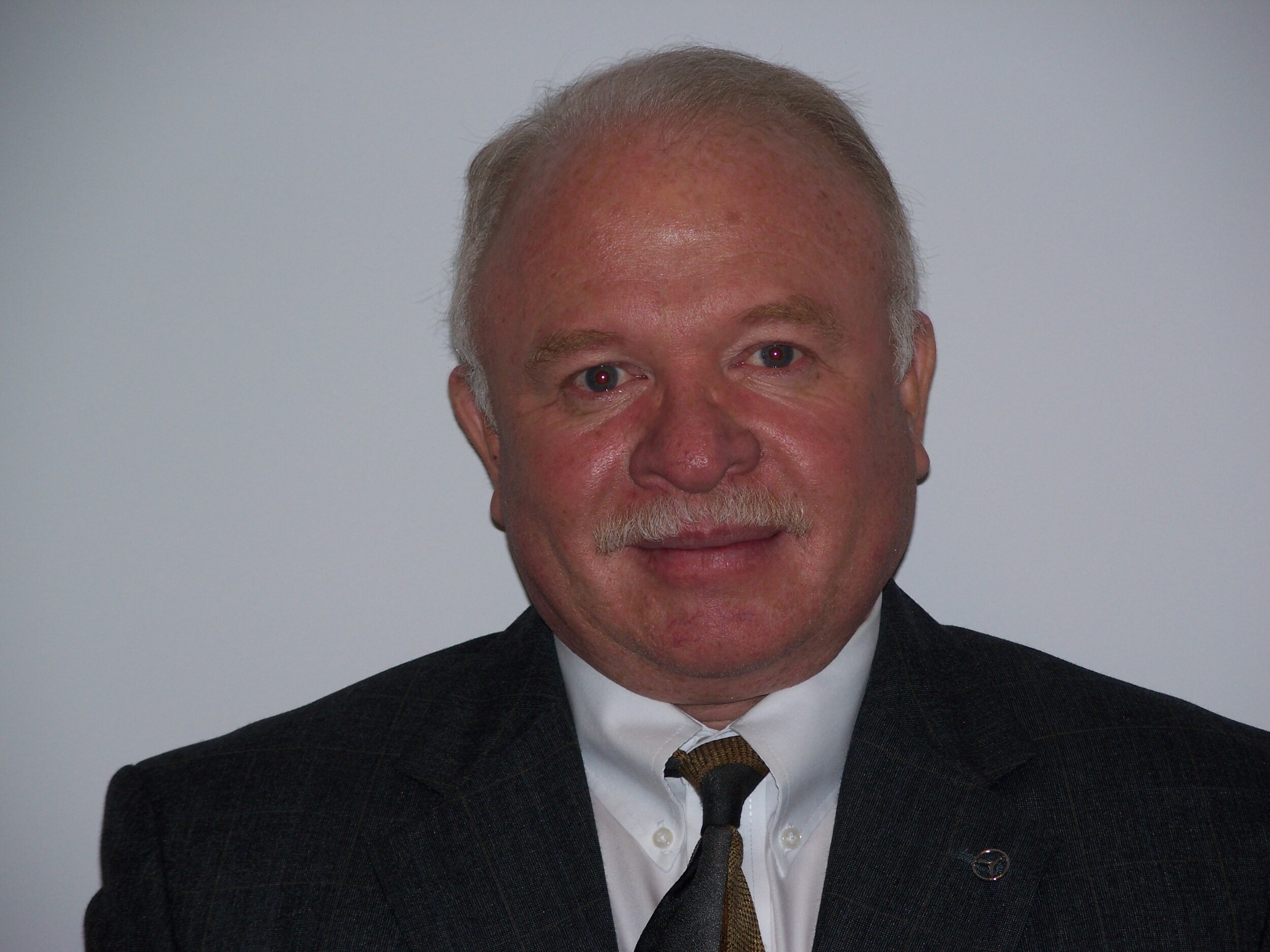 Joe Velez