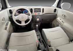 2009_nissan_cube3