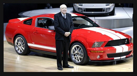 Red Shelby GT 500