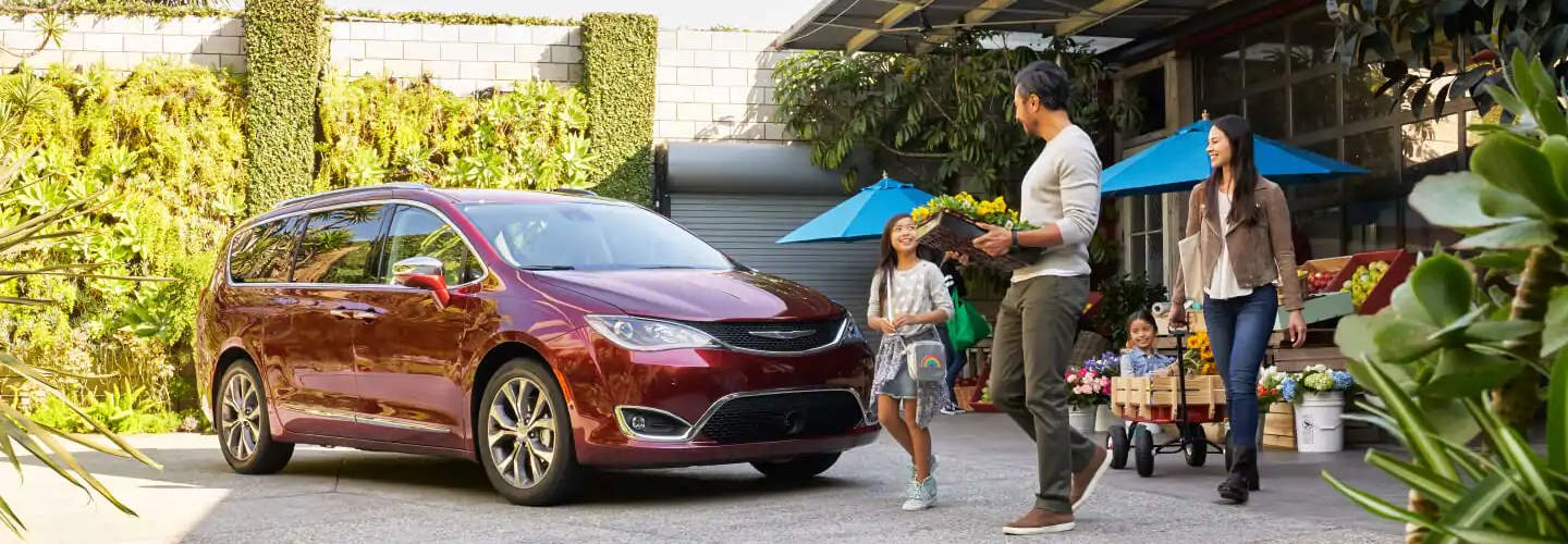 Shop 2019 Chrysler Pacifica in Bakersfield, CA