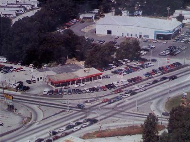 16337_198099392756_177616507756_3523055_1847026_n.jpg