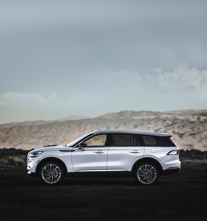 Lincoln Aviator lease near New Orleans LA.jpg
