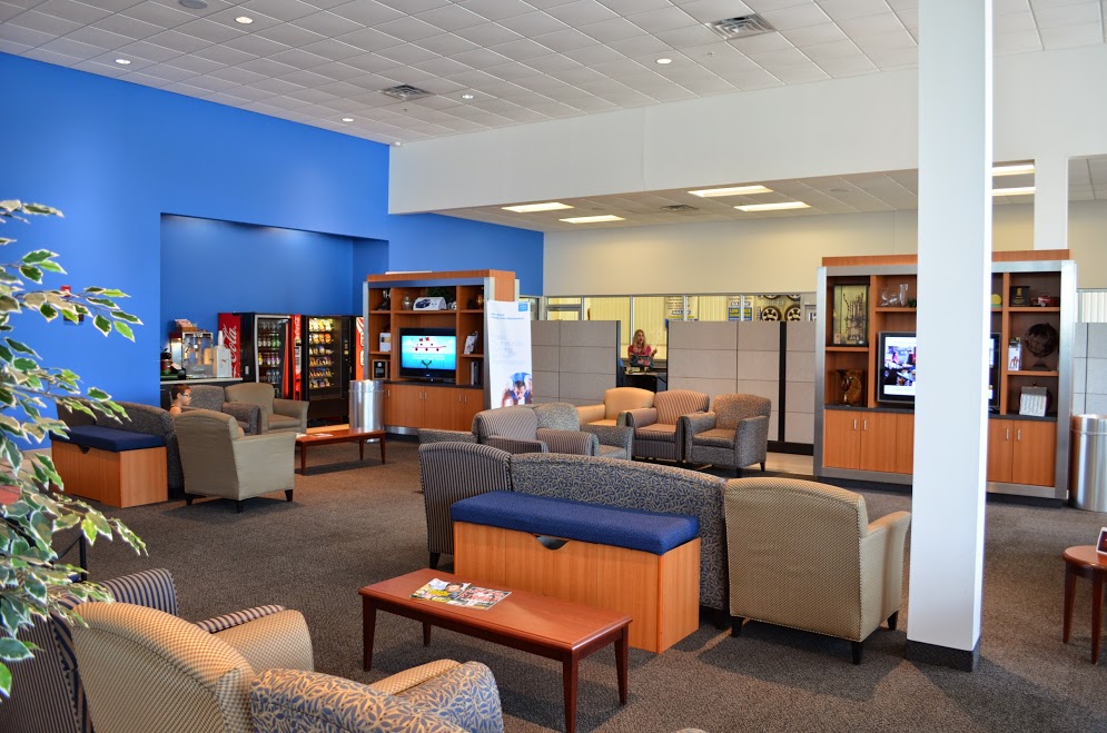 Balise Honda West Springfield Service Center waiting area the waiting area at Balise Honda West Springfield Service Center