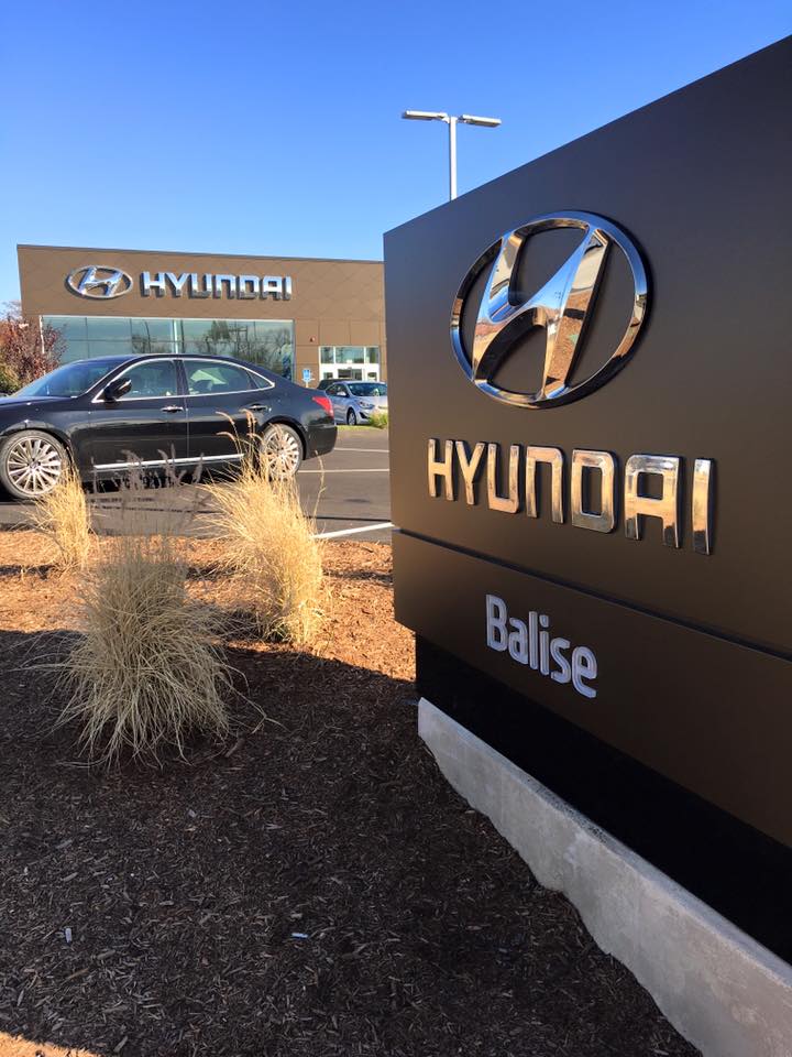Balise Hyundai sign the dealership sign in front of Balise Hyundai in Springfield