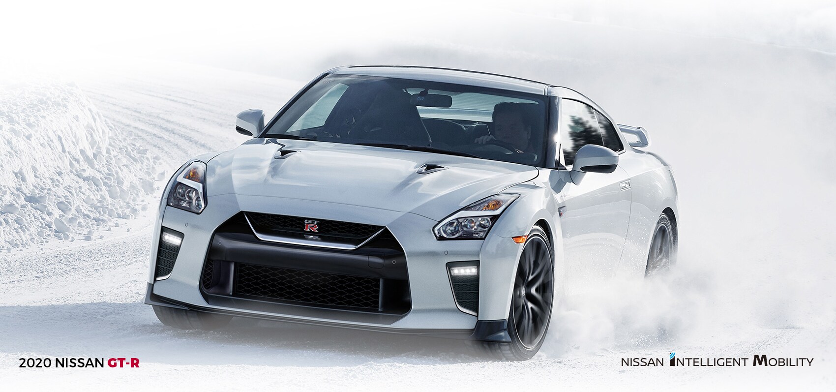 2020-Nissan-GT-R-footer.jpg