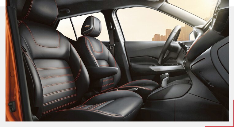 2020-Nissan-Kicks-interior.jpg