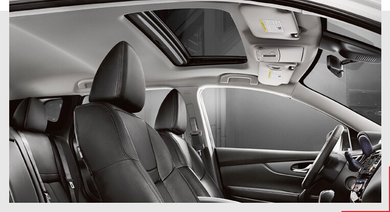 2020-Nissan-Rogue-Sport-interior.jpg