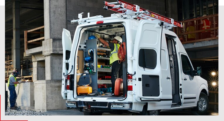 2020-Nissan-NV-Cargo-performance.jpg