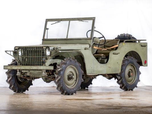 Jeep Near Inner Grove Heights, MN