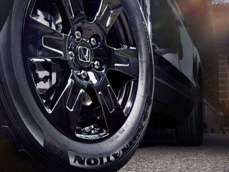 Get your Honda serviced at Baron Honda near Lindenhurst, NY