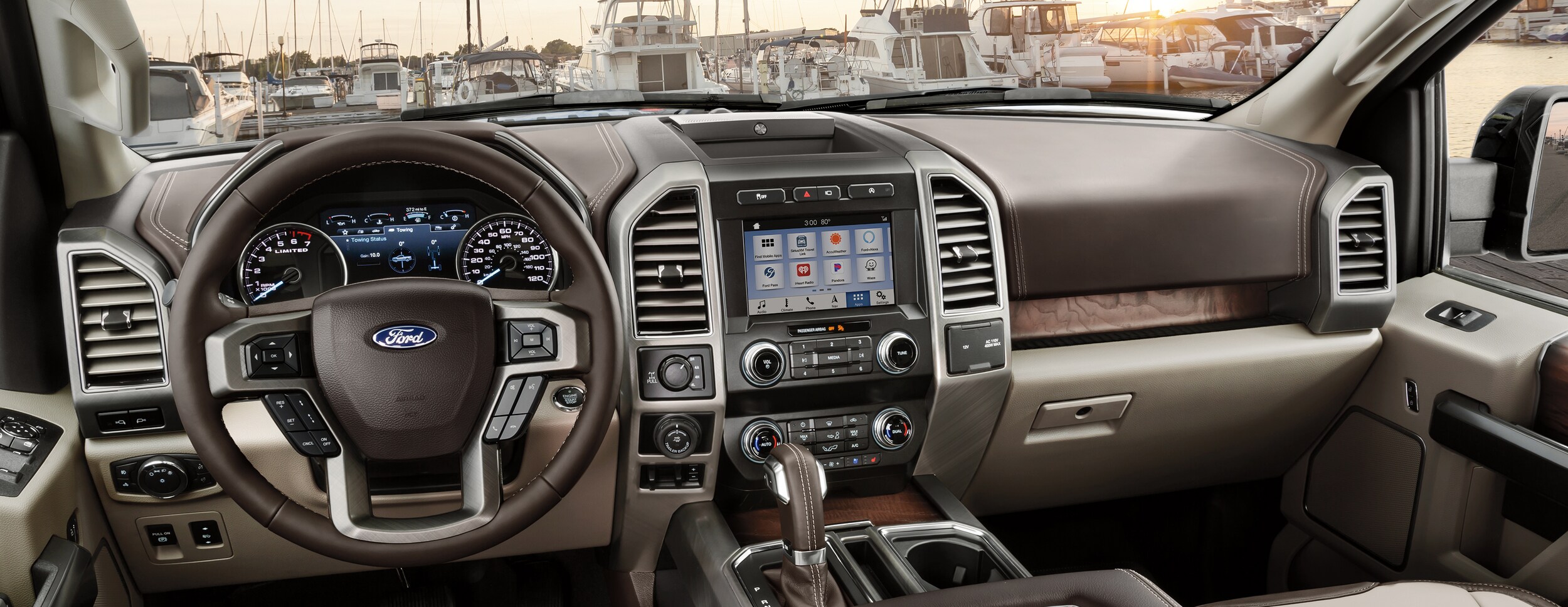 2019 Ford F-150 - Interior (2).jpeg