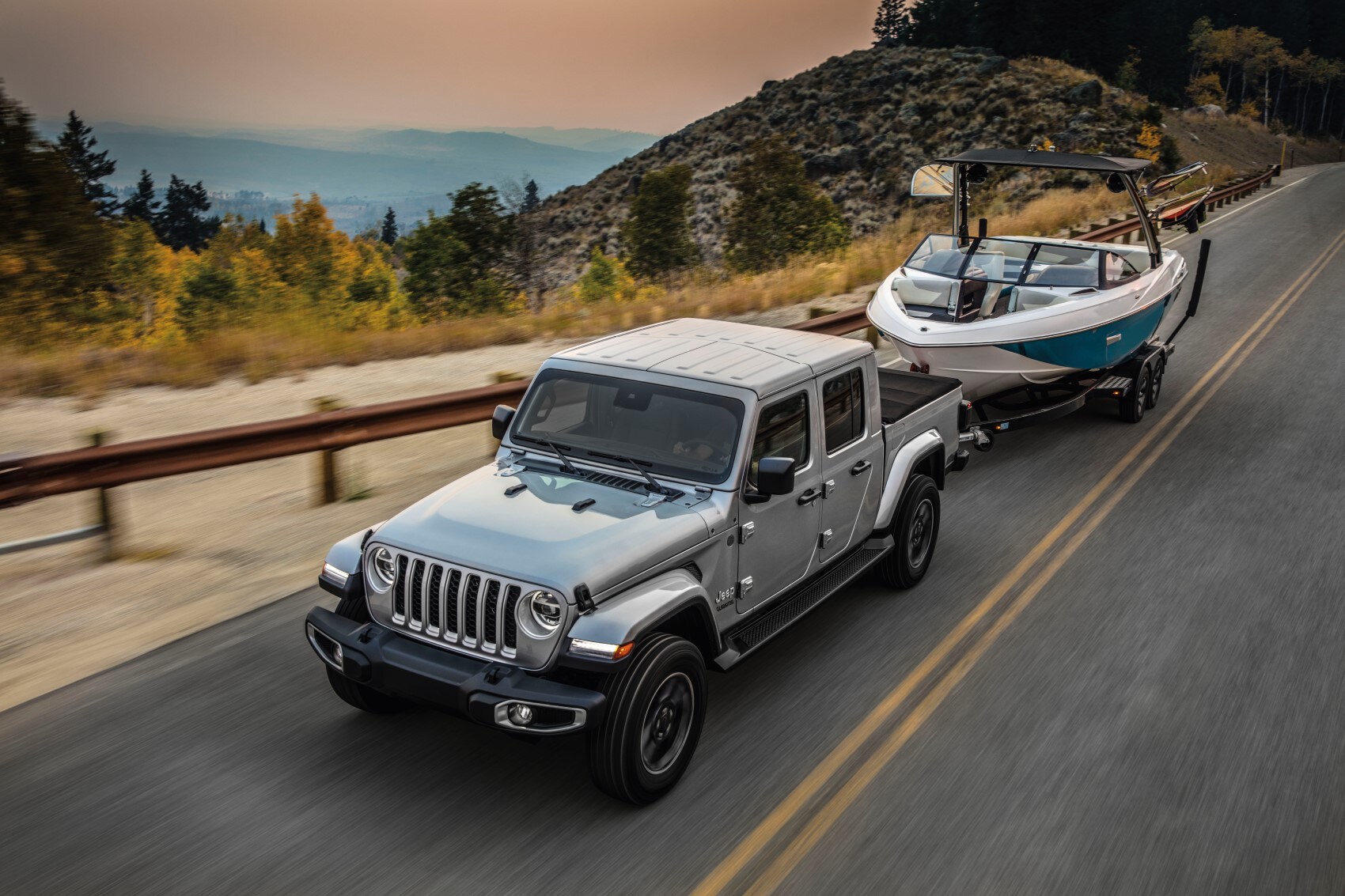 Jeep Gladiator towing a boat