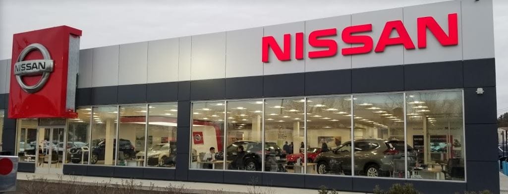 NissanOfBayShoreDealership.JPG