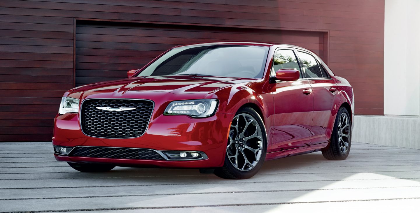 2018-chrysler-300-gallery-exterior-2.jpg.image.1440.jpg