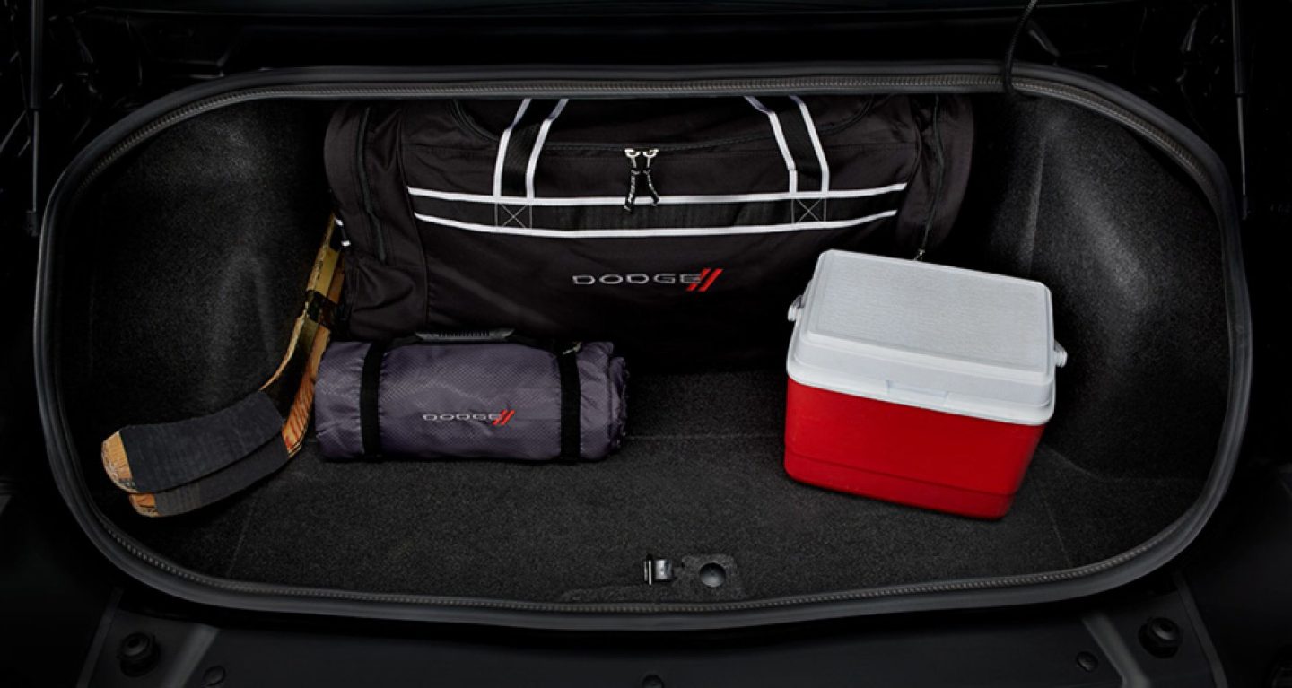 2018-challenger-gallery-interior13.jpg.image.1440.jpg
