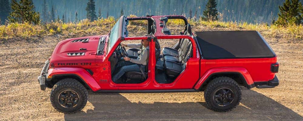 2020 Jeep Gladiator.jpg