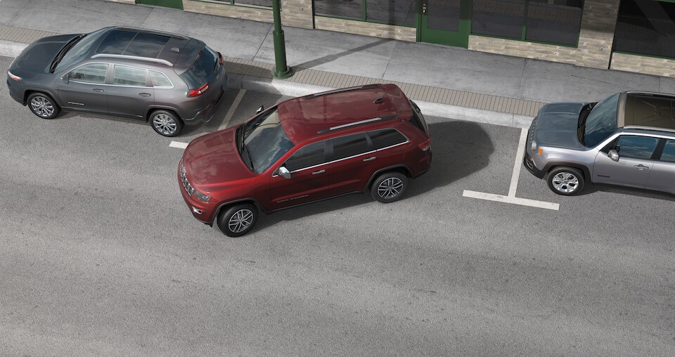 New Jeep Grand Cherokee Parking in Sugar Land, Texas