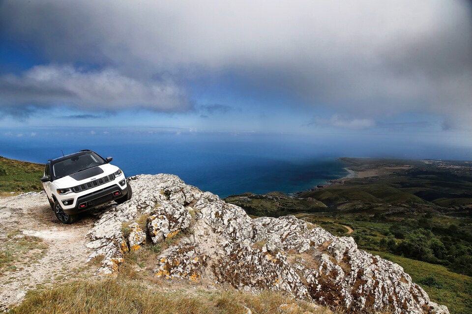 2020 Jeep Compass Driving in the Mountains of Texas