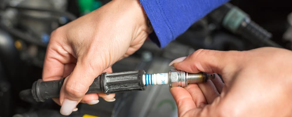 Spark Plugs_22998214_s-2019.jpg