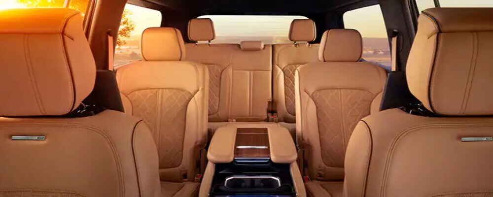 2022 Grand Wagoneer Interior