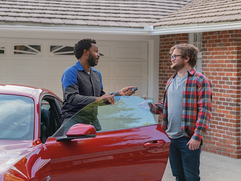 Ford_Service_Driveway_1104_cmyk.png